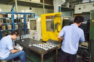 壓鑄公司必讀，壓鑄工藝的實(shí)現(xiàn)時(shí)的一些問(wèn)題